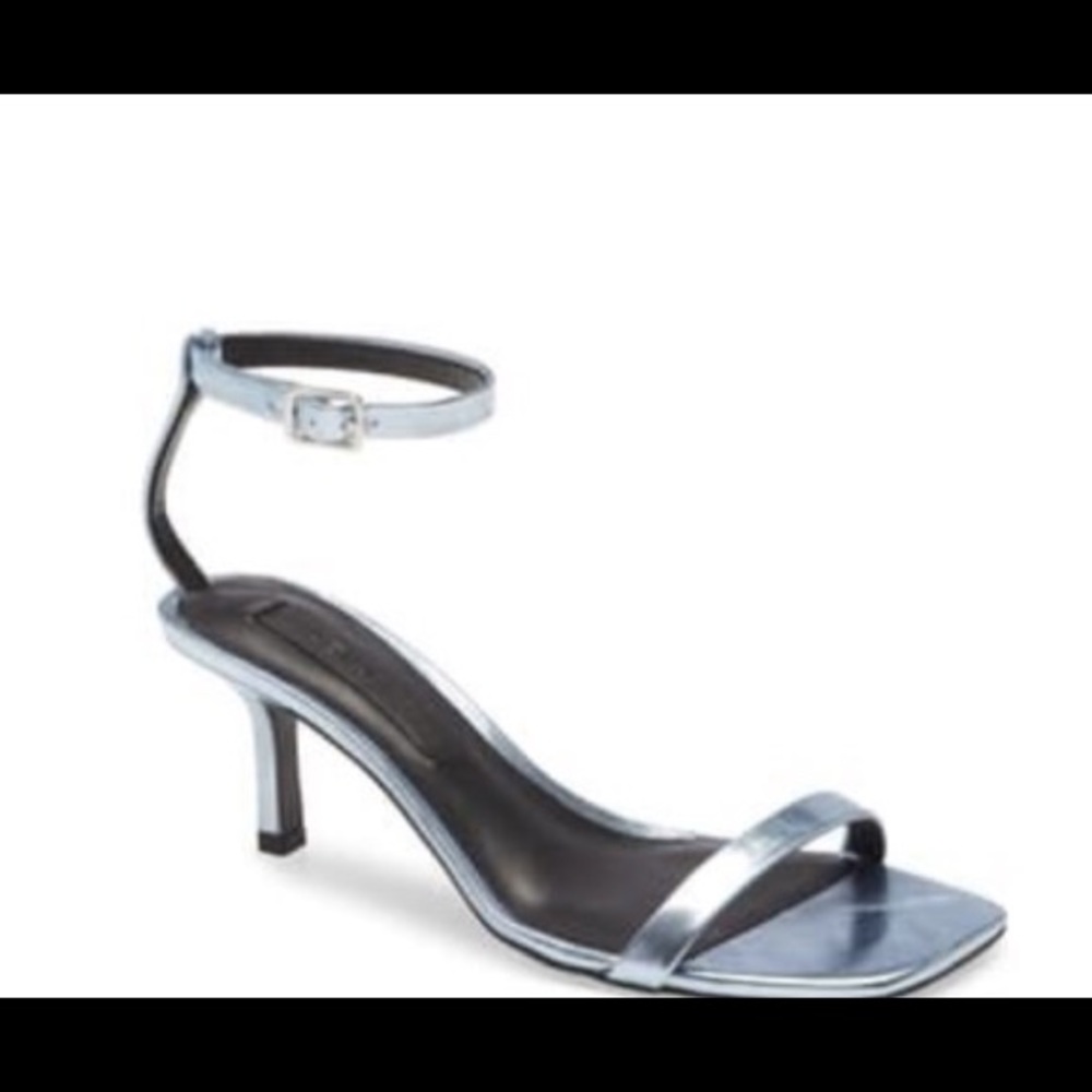 NEW Imagine Vince Camuto Lt. Blue Sandals Size 7.5